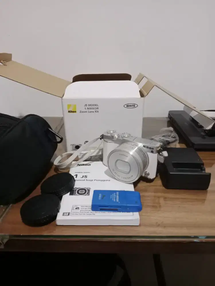 Kamera Nikon J5 muluss