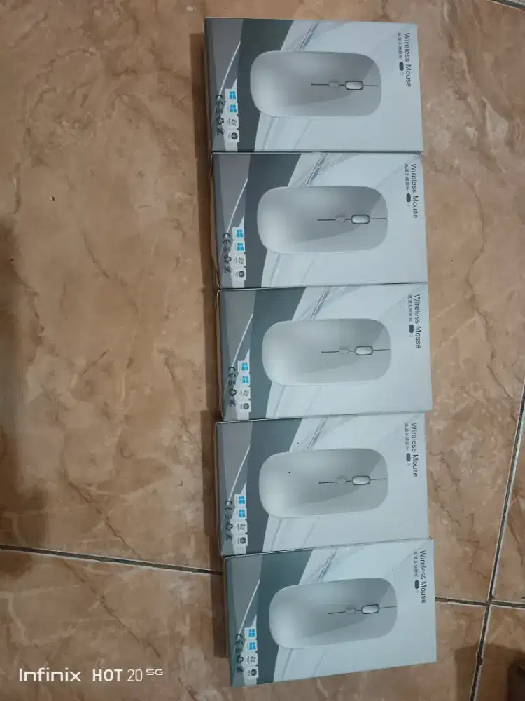 Mouse wireless baru + baterai