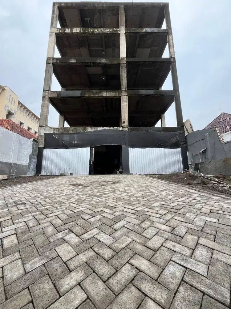 Tanah dan Bangunan 0 Jalan Raya Kutai Surabaya RKZ Mayjend Sungkono