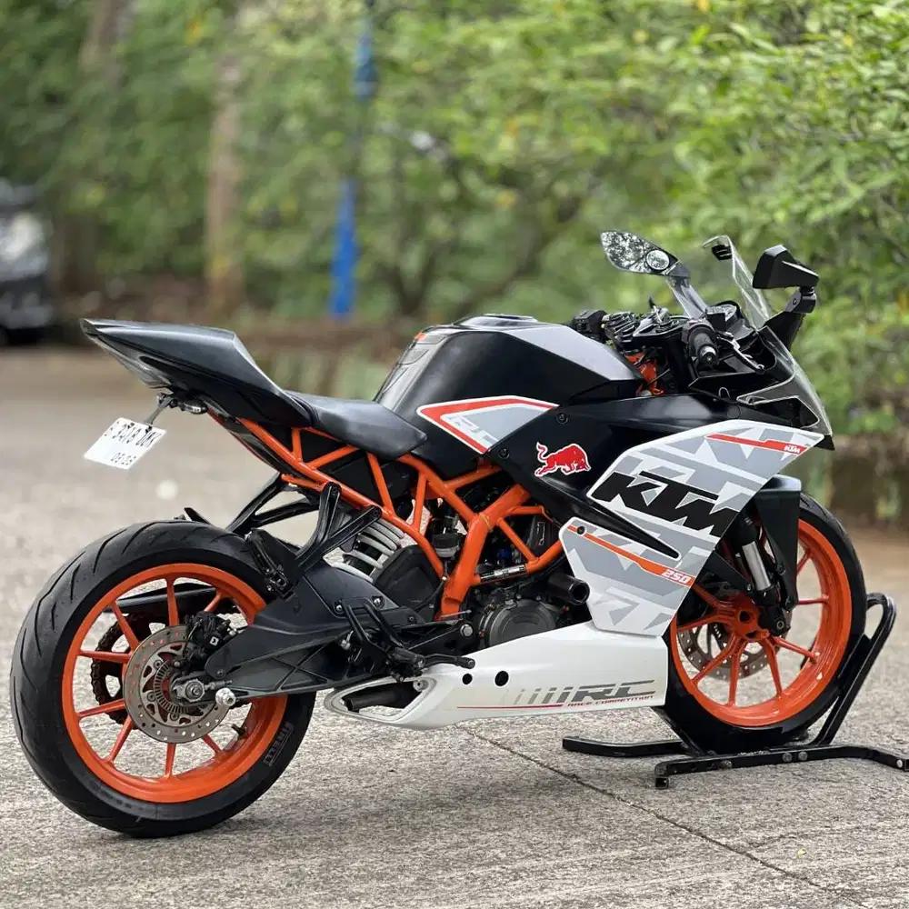 MULUS ABIS! KTM RC 250 ABS PUTIH 2017 KM 19K PAJAK PANJANG NO MINUS