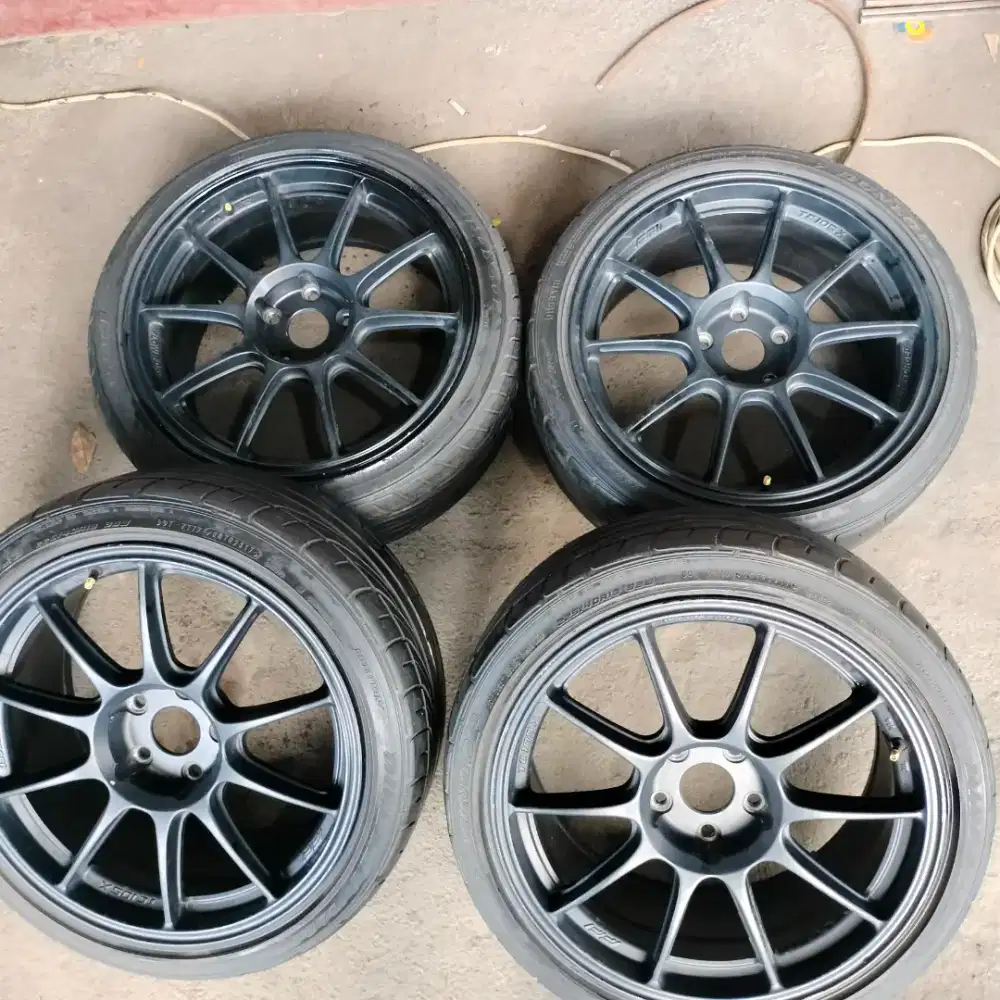 Velg wedssport tc105x ring 18x8 pcd 5x114,3 ban 225/40 R18 APV civic