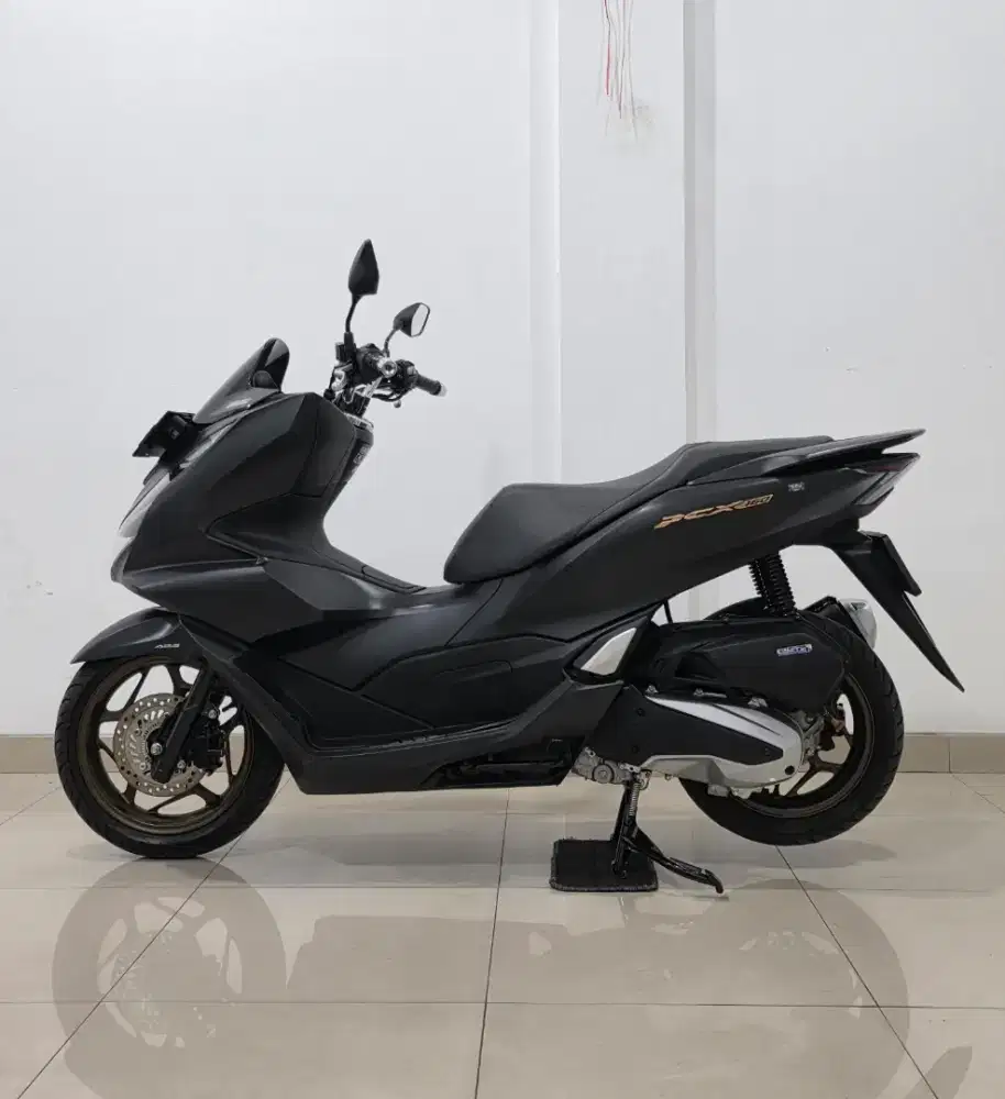 KM 16RB HONDA NEW PCX 160 ABS THN 2023 DP 300RB