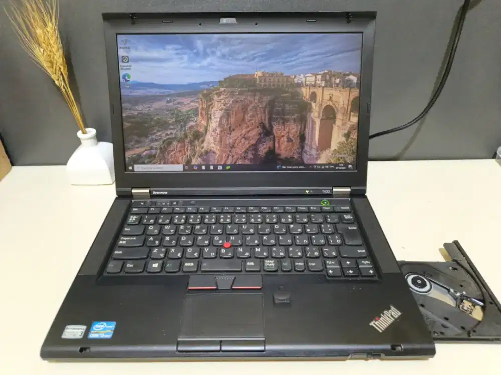 Lenovo thinkpad T430 ( 2349QR6 ) Ssd 128gb Ram 8gb Second