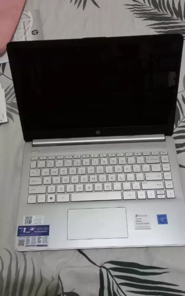 Laptop hp intel caleron N4120
