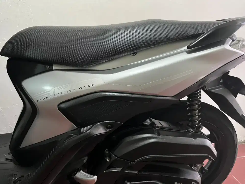 Yamaha gear lengkap isi