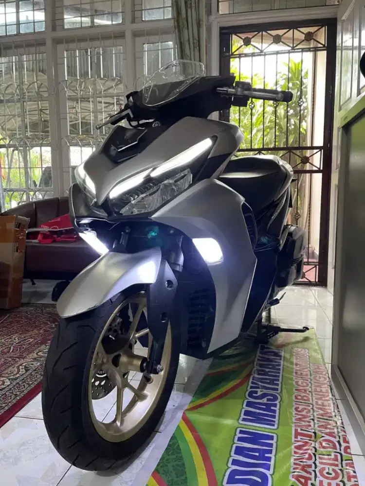 Dijual Yamaha New Aerox Connected Abs Rp28jt (Nego)