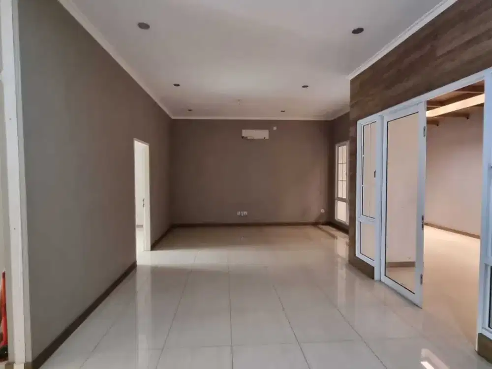 SIAP HUNI RUMAH MENAGGIO VILLAGE GADING SERPONG SEMI FURNISH