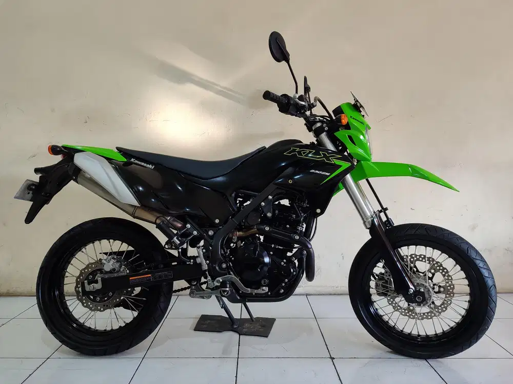 Kawasaki KLX 230 SM 2022 istimewa mulus terawat siap pakai...