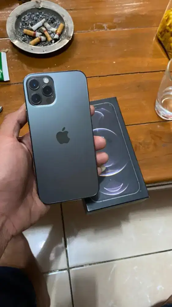 iPhone 12 pro 128 iBox fulset masih mulus banget