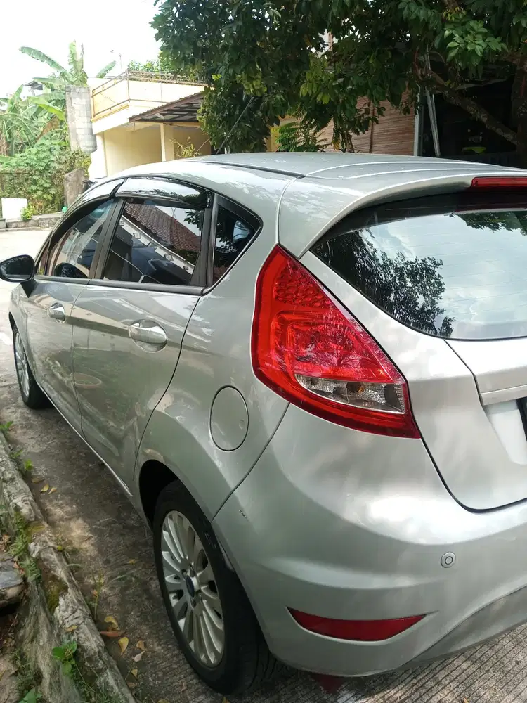 Ford Fiesta 2012 Bensin