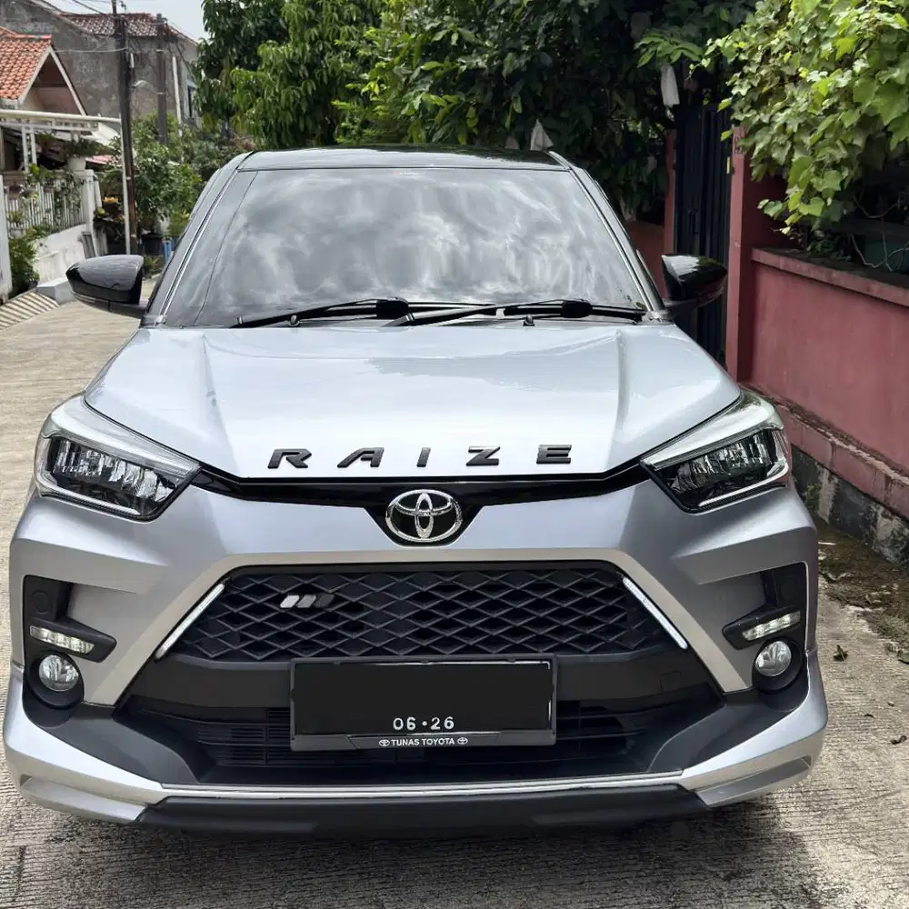 Dijual: Toyota Raize 1.0 GR Sport Two Tone CVT 2021