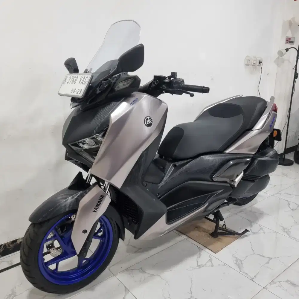 Yamaha New XMax 250 ABS Connected 2024 bln 8 Gress X Max