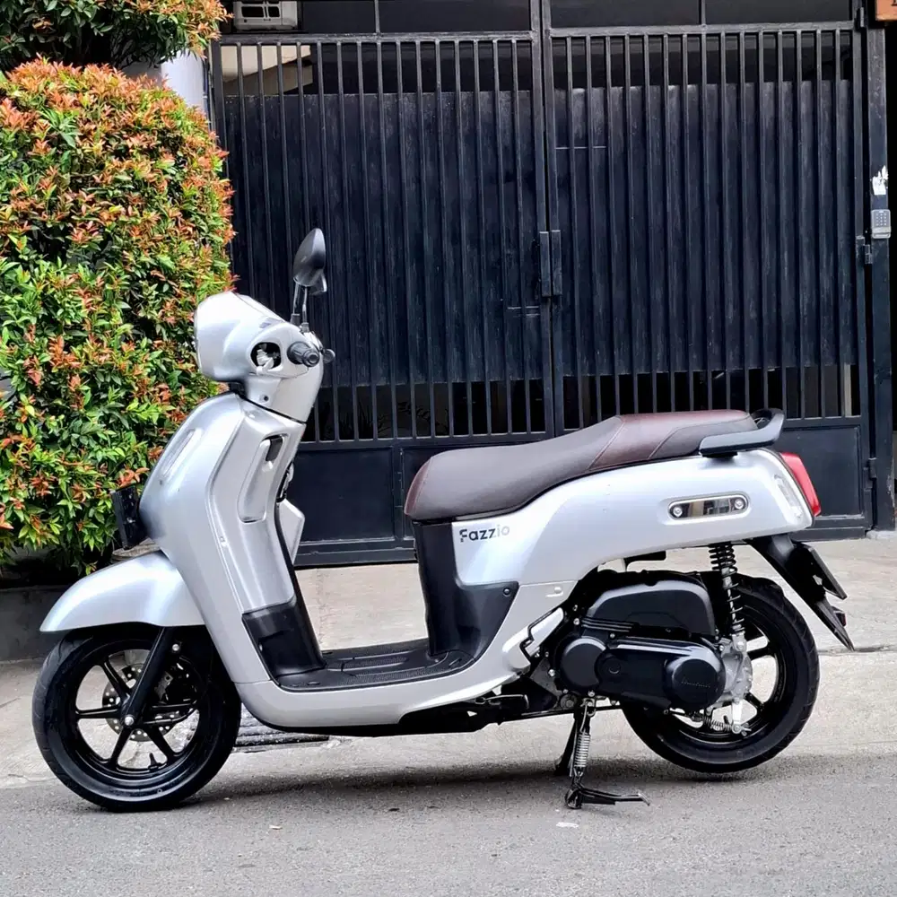 All New Yamaha Fazzio Luxury Hybrid 125 cc Tahun 2023 ISTIMEWA