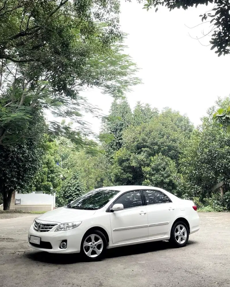 (Low Km 71.000-an) Toyota Corolla Altis 1.8G 2012 A/T