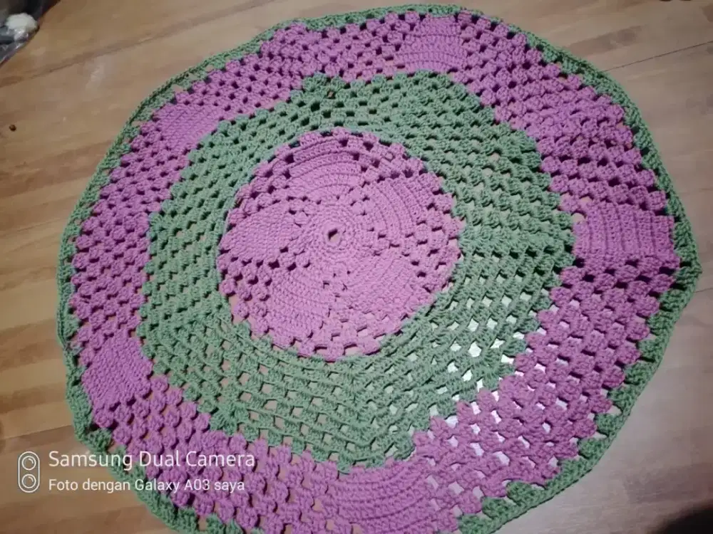 Taplak Kecil RAJUTAN buatan tangan