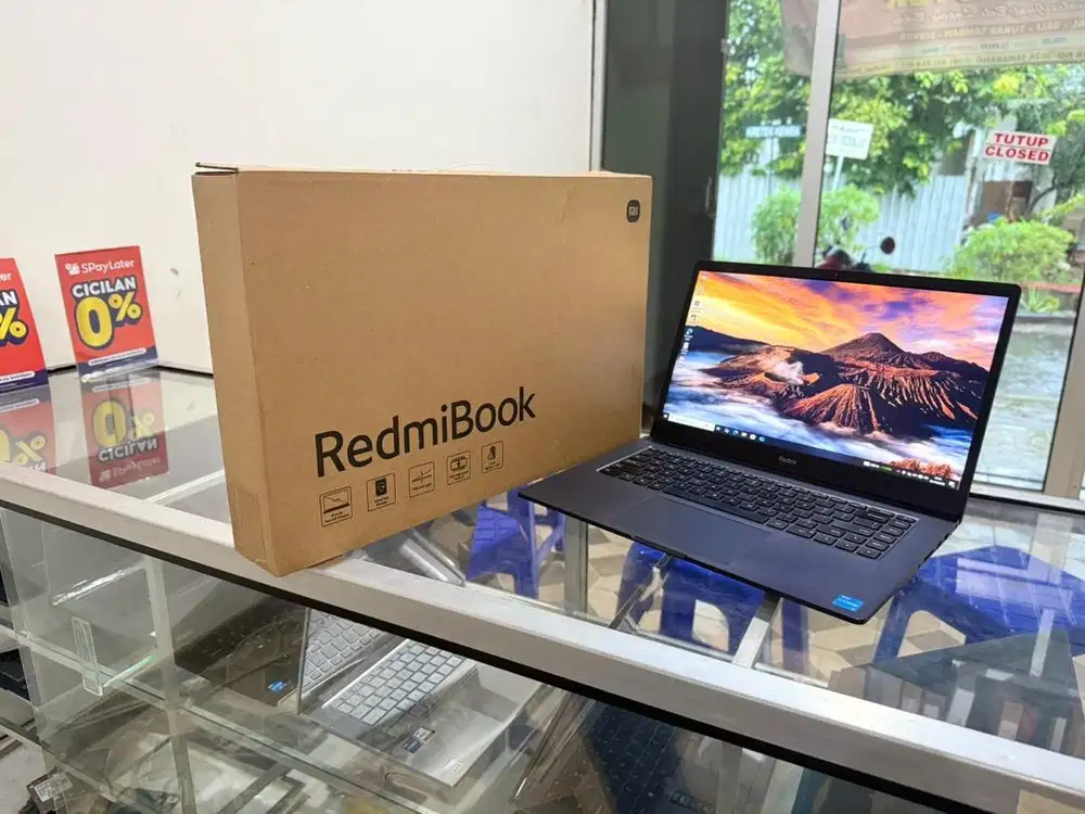 CORE I3gen11 SSD 512 GB RAM 8 GB FULSET GARANSI 1 BILAN