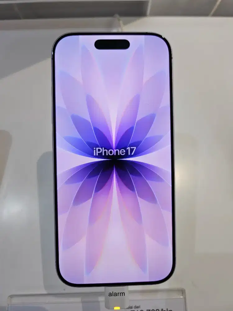 Anti-Ribet, Anti-Nabung Kelamaan! iPhone 17 Ready Stock buat lo.