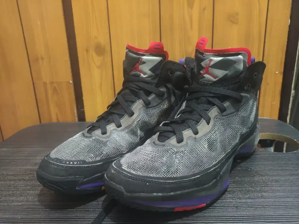 Air Jordan 37 Raptors
