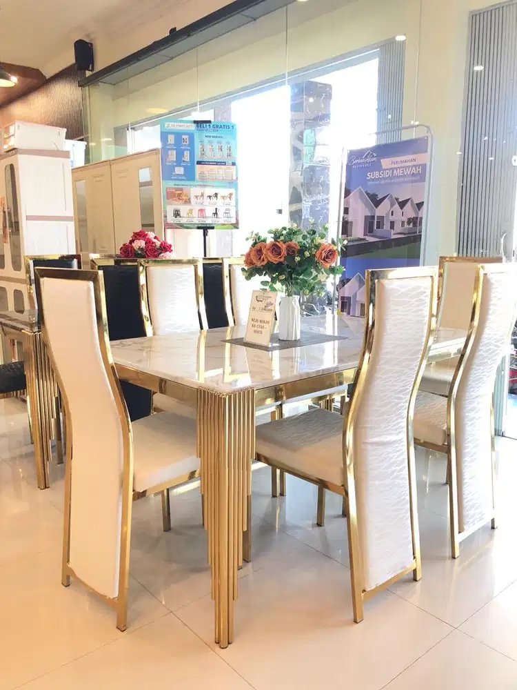 Meja makan marmer kursi 6