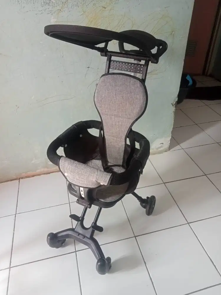 Stroller anak masih mulus