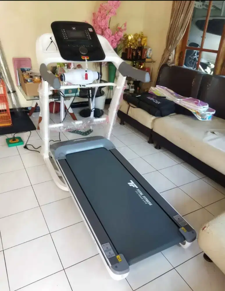 BIG MEWAH TREADMILL TL 66 AUTOINCLINE ALAT FITNESS TOTAL GYM