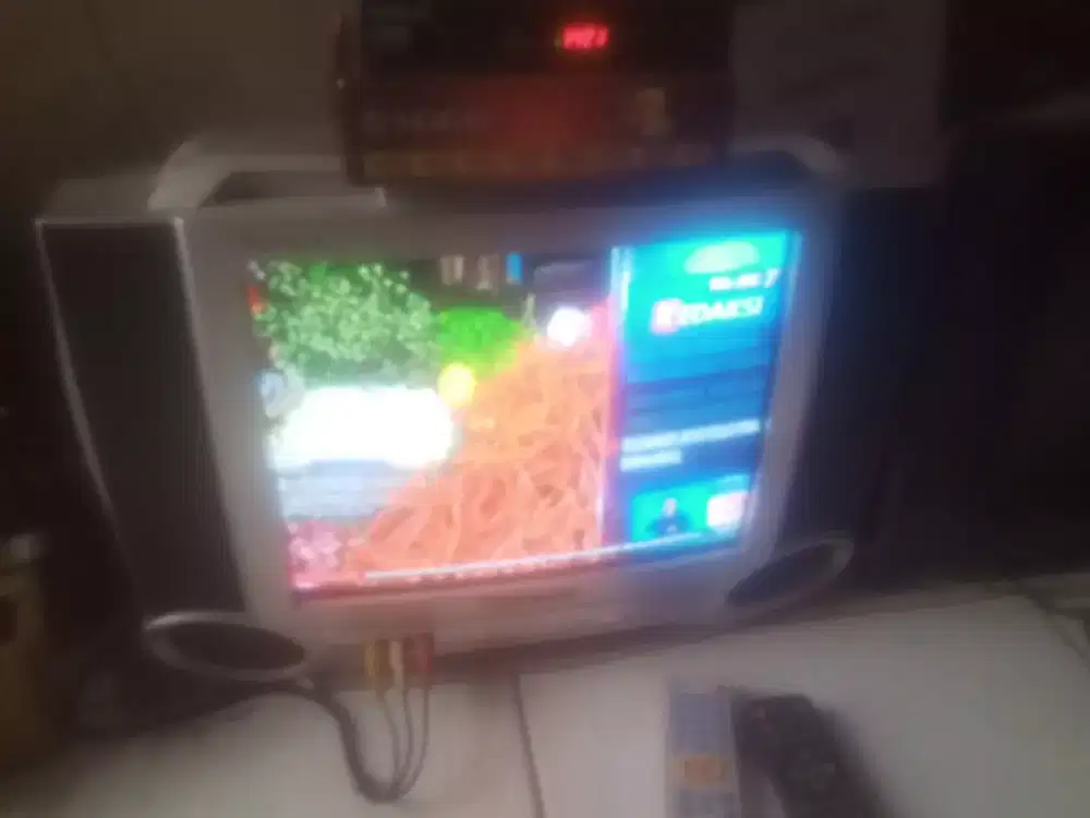 Tv tabung 14 inch multimax+stb normal siap tonton nego tipis