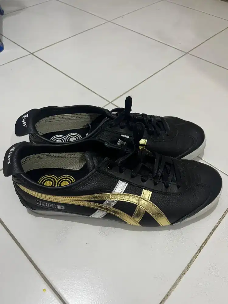 Onitsuka Tiger Mexico 66 black gold