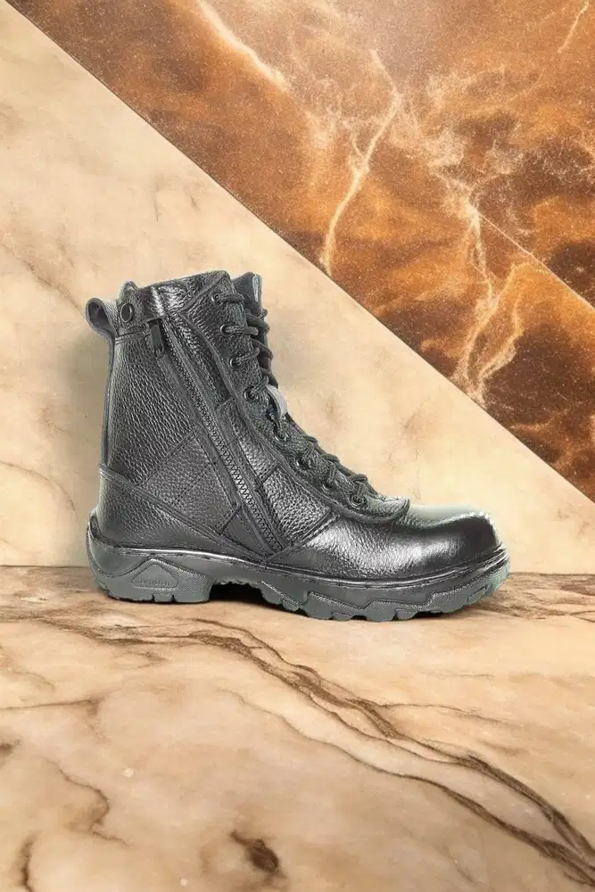 Toko sepatu kerja formal pria Mojosari