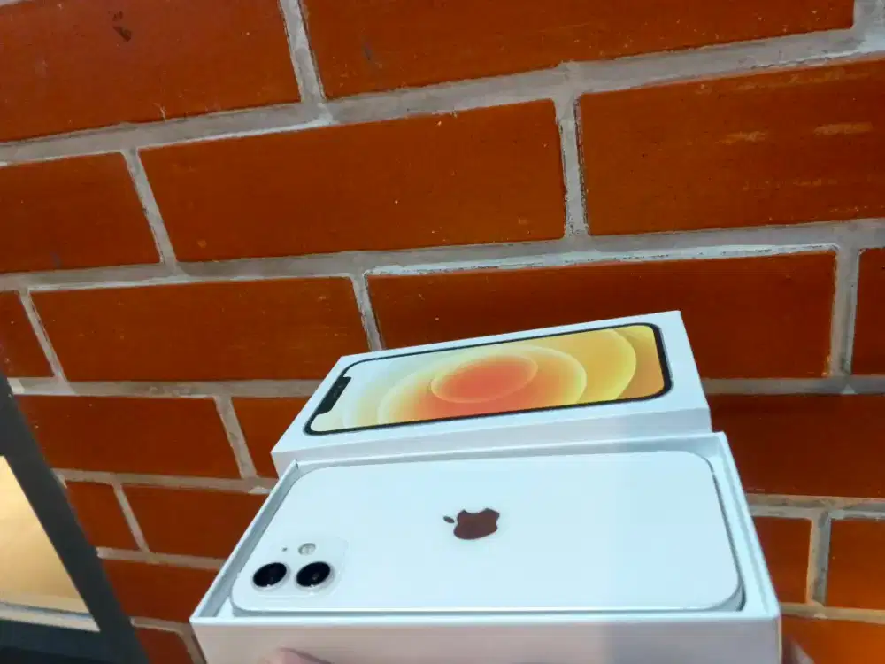 iphone 12 128gb rasa yg baru
