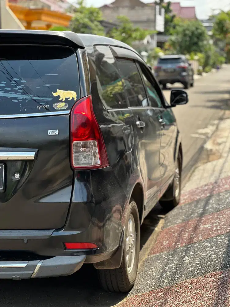 Toyota Avanza 2012 Bensin