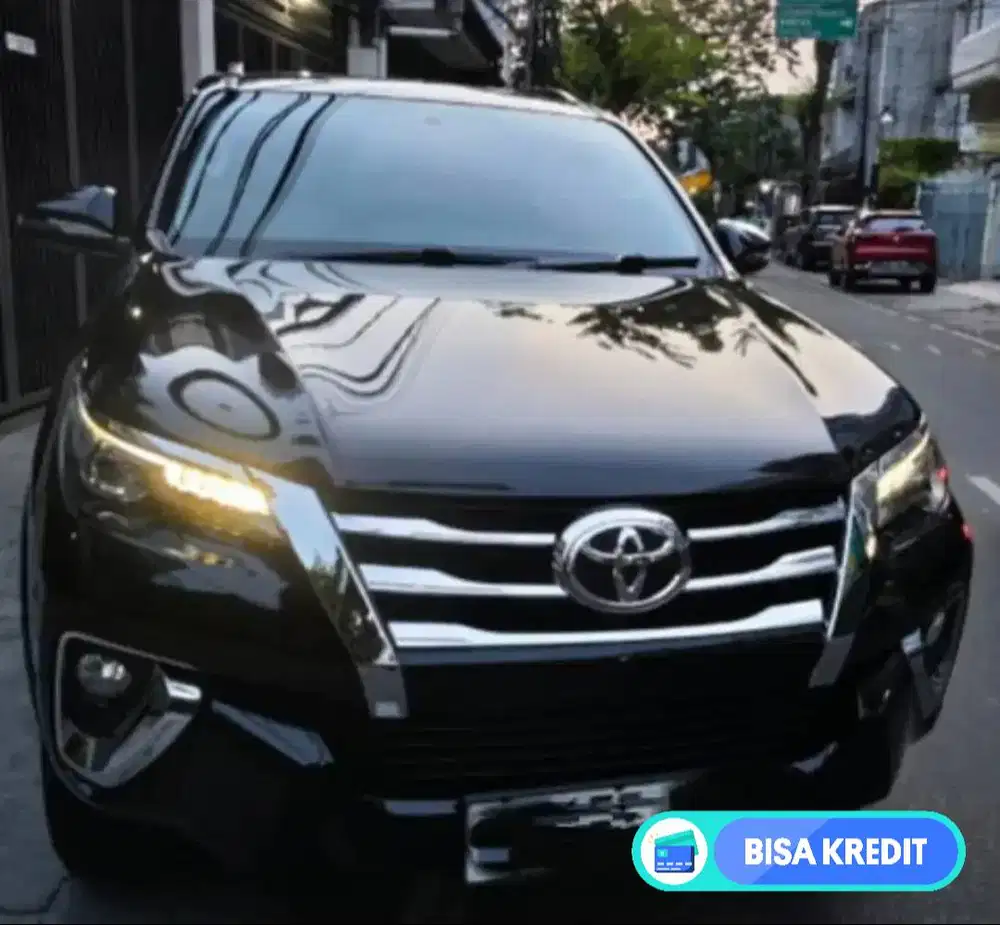 (KM29000) TOYOTA FORTUNER 2.4VRZ 4X2AT MATIC SOLAR 2018 HITAM METALIK
