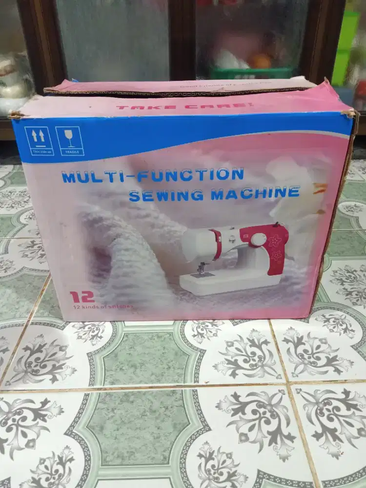 Mesin jahit bekas seperti baru