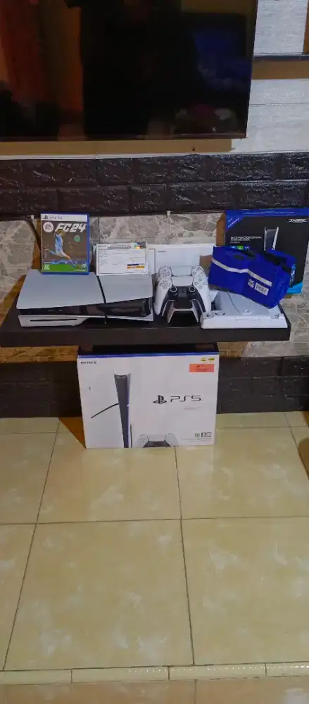 PS 5 masih GARANSI RESMI INDONESIA SD 9 Agustus 2026