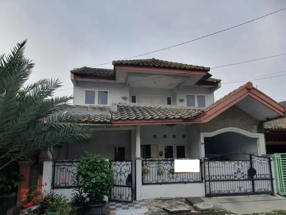 Rumah Hadap Selatan LB 200 dekat RS. Taman Harapan Baru J-38058