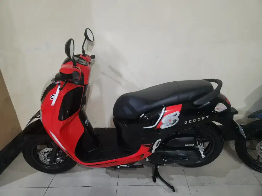 Scoopy 2025 low km Gbm bisa tunai atau kredit