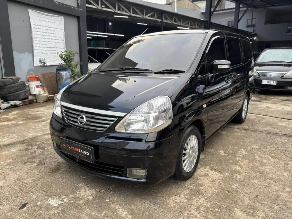 [DP 9 jt] Nissan Serena HWS 2011 Automatic Istimewa