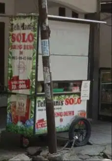 Gerobak Es Teh Solo dan perlengkapannya