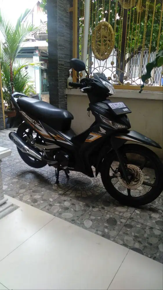 Supra x 125 THN2020 lengkap hidup pajak hidup plat AG Kediri