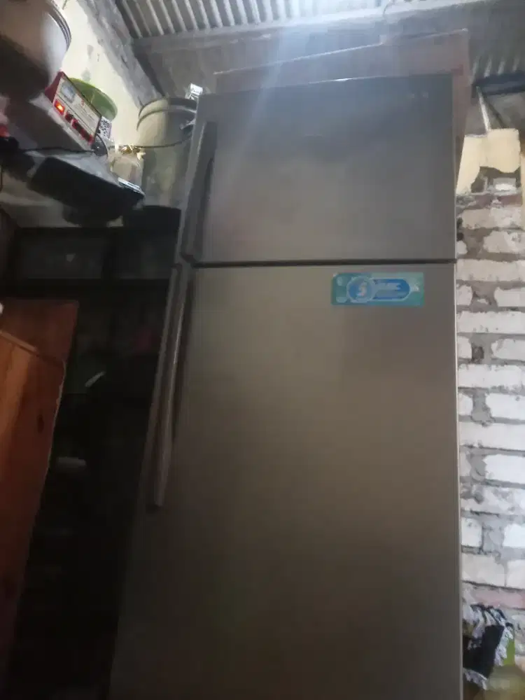 Beli kulkas,ac,kipas angin bekas