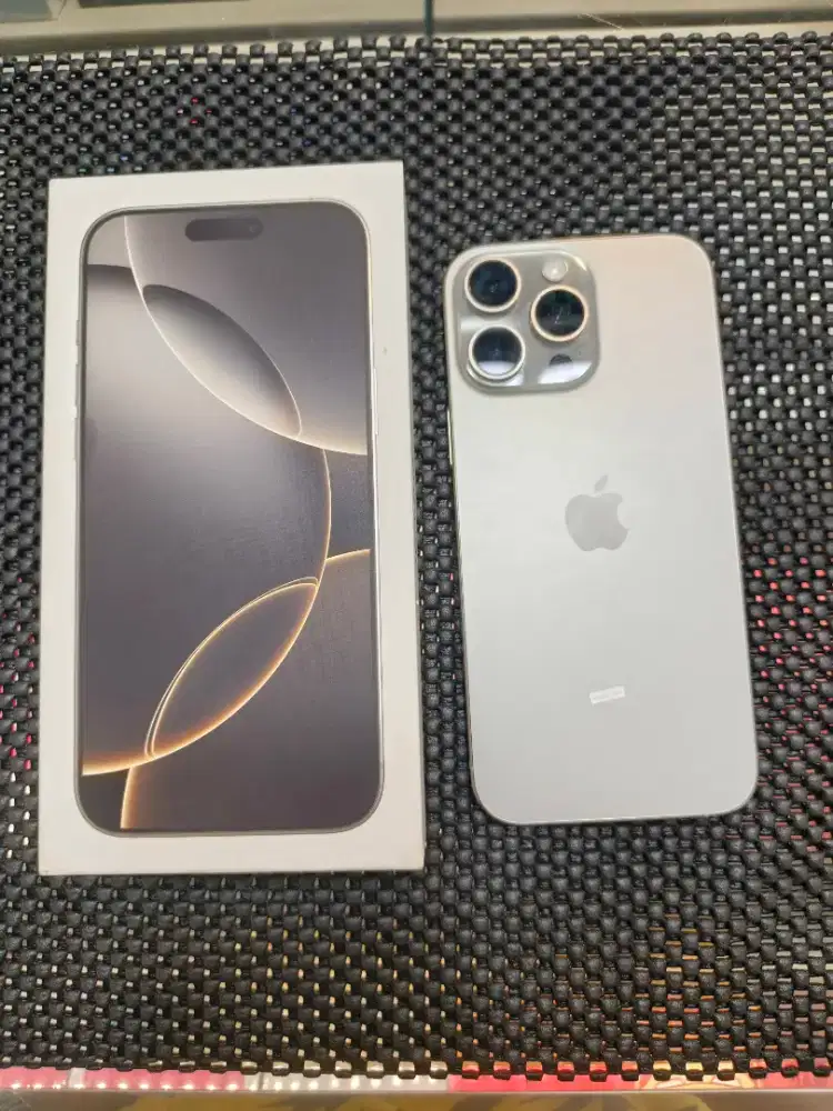 Second iphone 16 promax 256