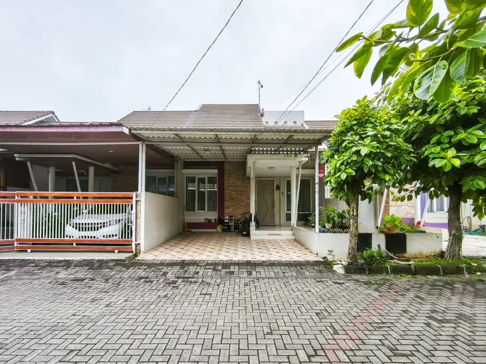 Rumah 2 Lt SHM Terawat Dekat Gerbang Tol Cibadak 2 Dibantu KPR J-32407