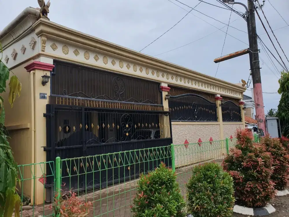 Jual Rumah Strategis 13 Menit ke Eka Hospital BSD Dibantu KPR J-31702