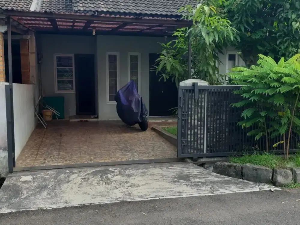 Rumah Terawat 10 Menit ke Gerbang Tol Pamulang LT 144 Bisa KPR J-30777