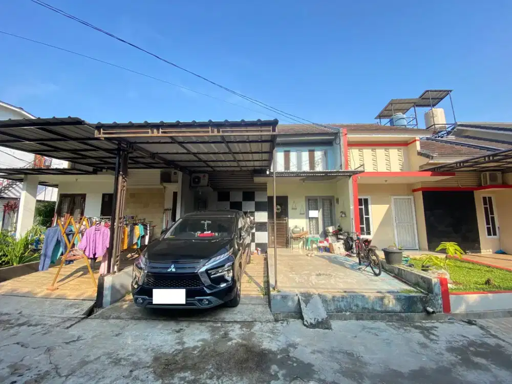 Rumah Strategis 8 Menit ke Gerbang Tol Cimanggis 3 Dibantu KPR J-38382