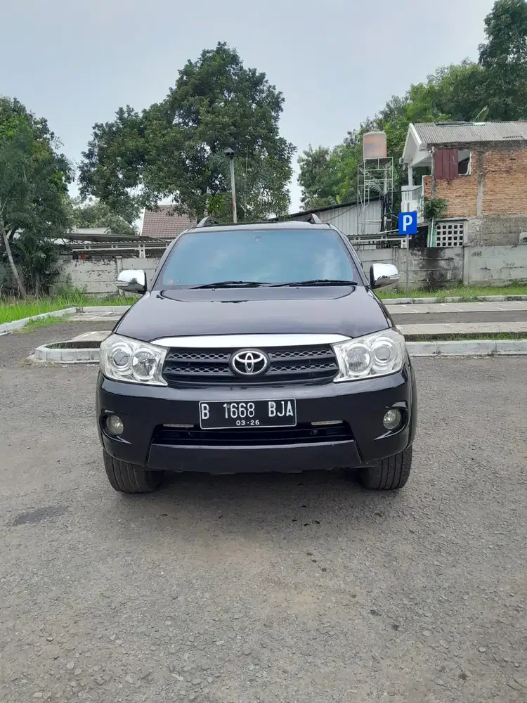 Toyota Fortuner 2011 Diesel