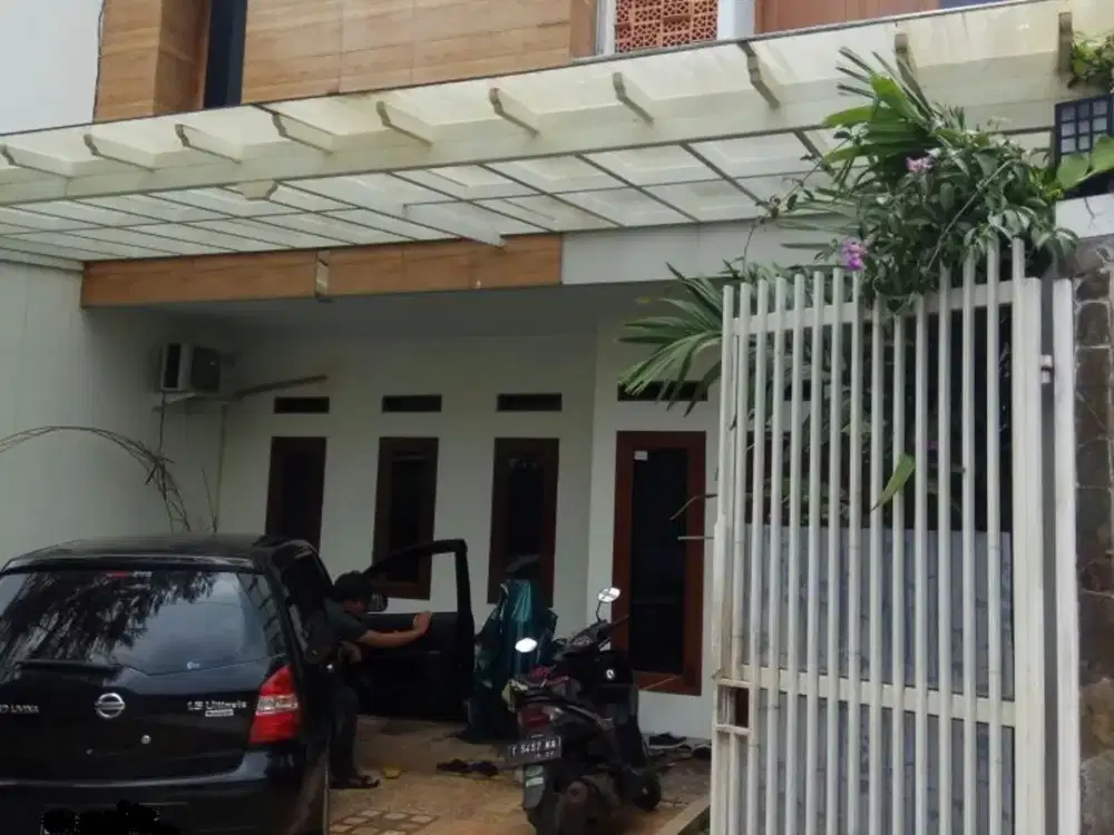 Rumah Luas 4 Kamar 9 Menit ke GT Tol Bambu Apus 1 Siap Huni J-37777