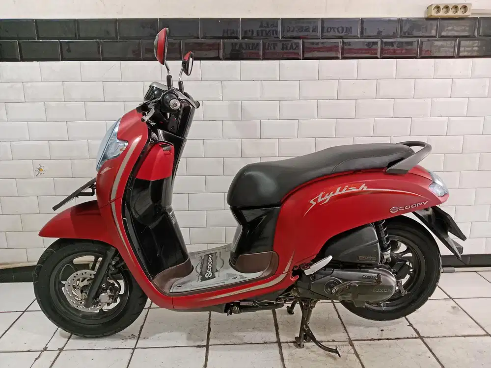 Honda scoopy tahun 2019 mesin halus terawat