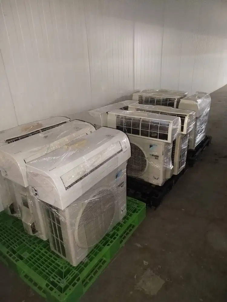 Jual AC Daikin 1 PK FTKC25QVM4 Inverter siap pakai