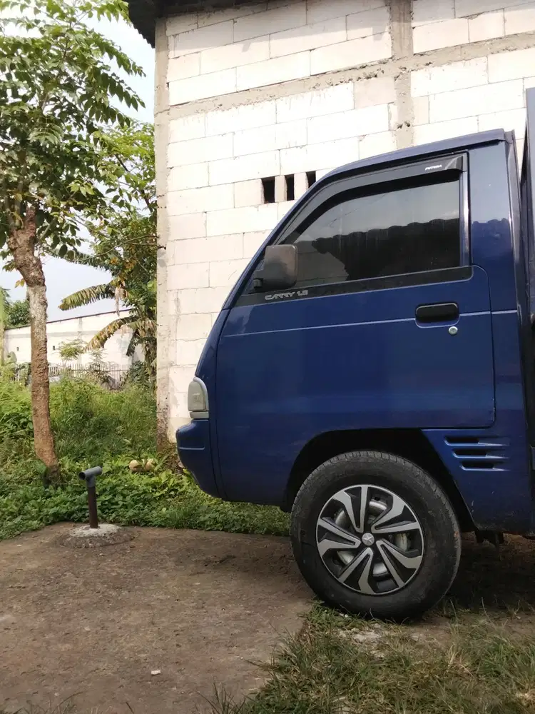 Suzuki Futura 2010 Bensin