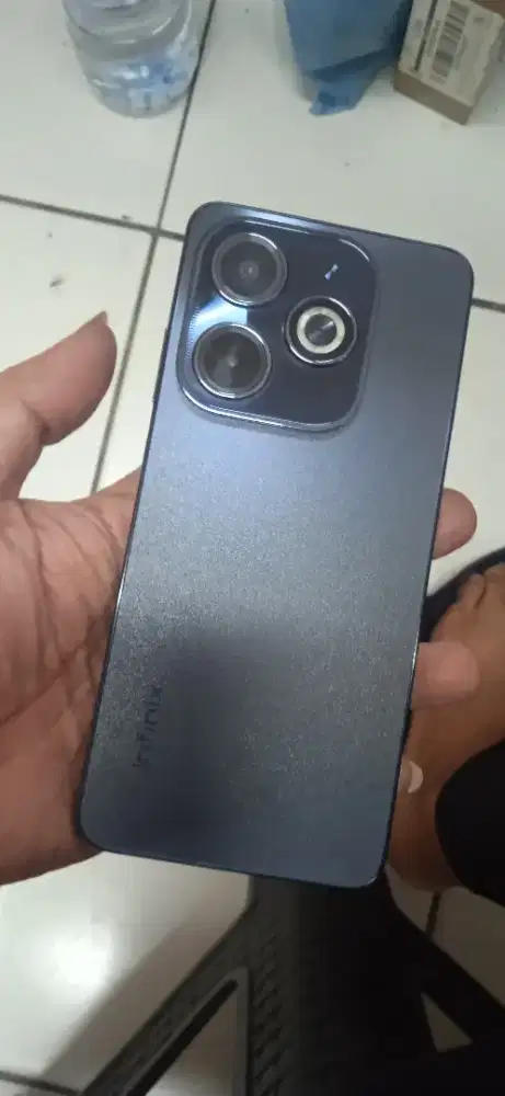 Infinix hot 40 i ram 8/256